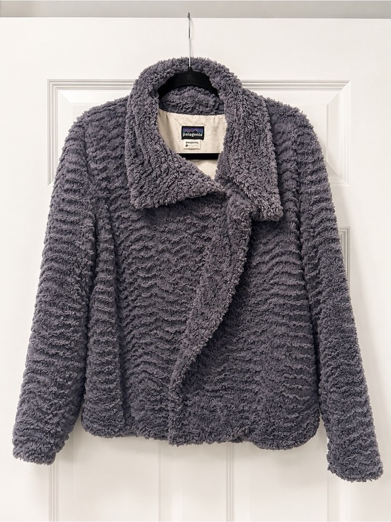 Patagonia Jackets & Blazers - Patagonia Plush Sherpa Jacket in Charcoal Gray size L EUC